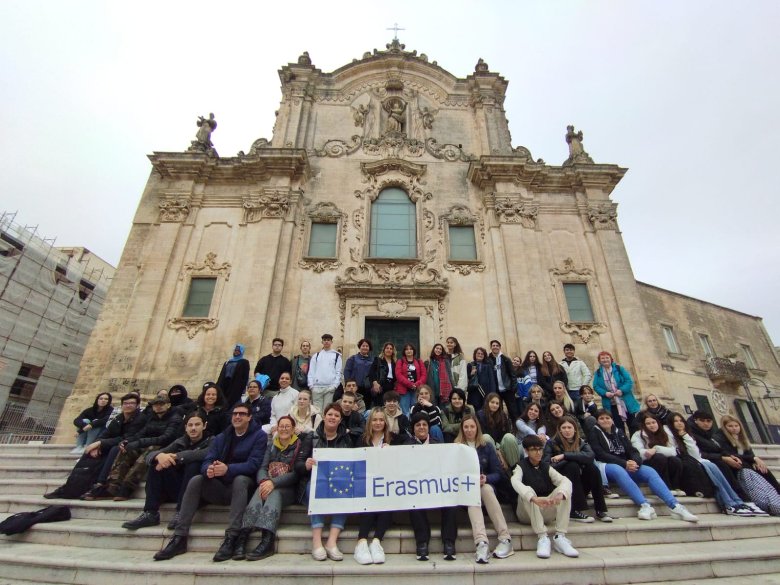 Liceul cu Program Sportiv Satu Mare. Proiectul Erasmus+ „Young Europeans – The CREW- Creative and Responsible Environment Warriors”, valorifică competențele-cheie ale elevilor!