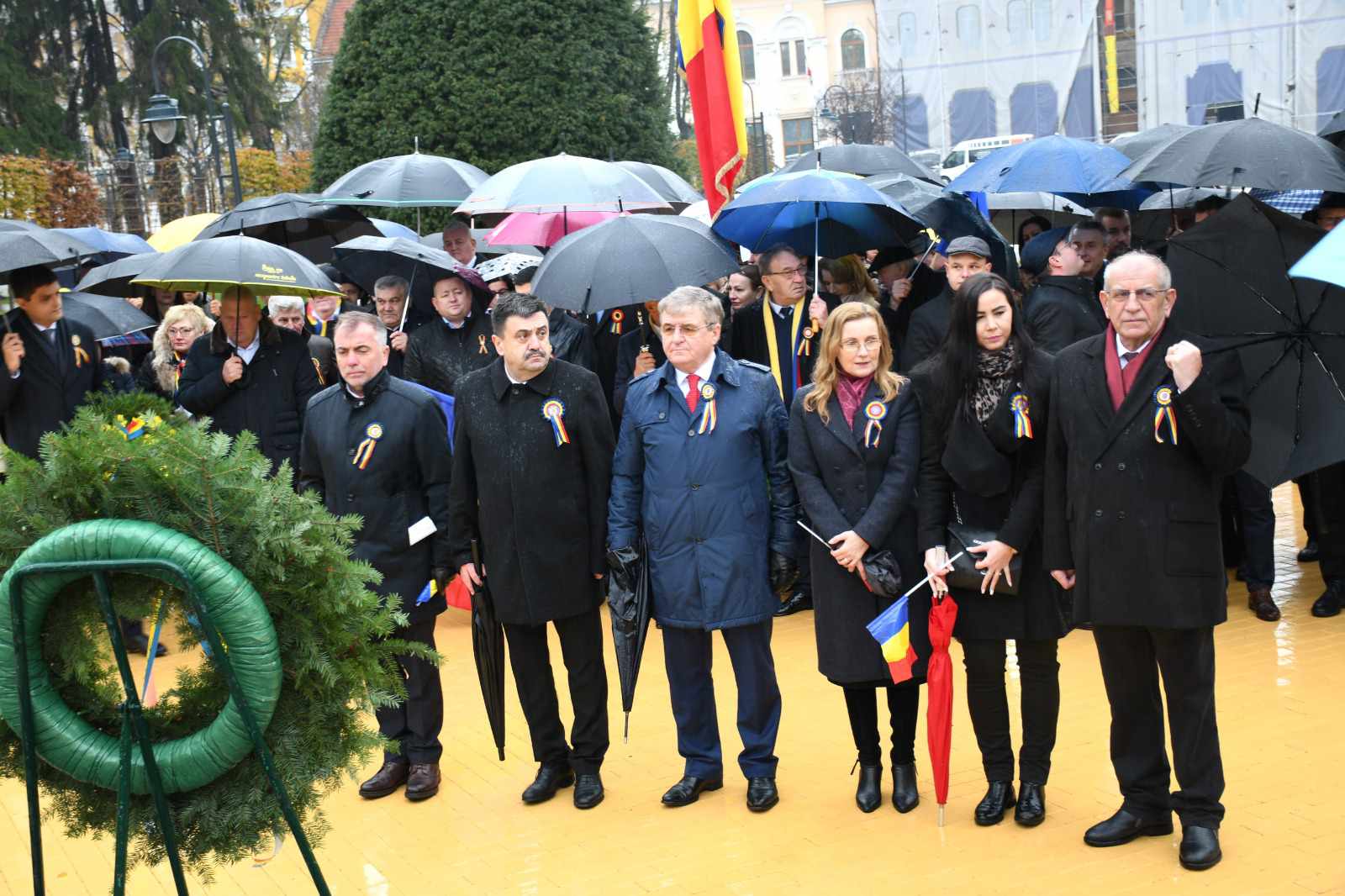 VIDEO/FOTO. SĂRBĂTOARE. Ziua Națională a României, marcată cu cinste la Satu Mare, în ciuda vremii potrivnice