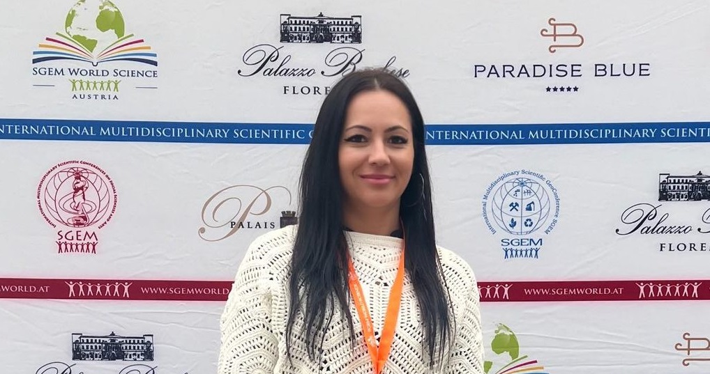 PERFORMANȚĂ. Medicul veterinar sătmărean, Elena Bonea, a prezentat un caz complex la un mare congres mondial în domeniu