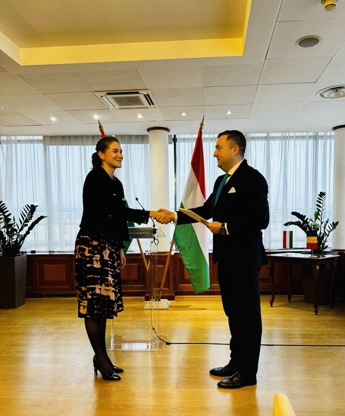 Exequator pentru E.S. Florin Vasiloni, noul Consul General al României la Szeged-Ungaria