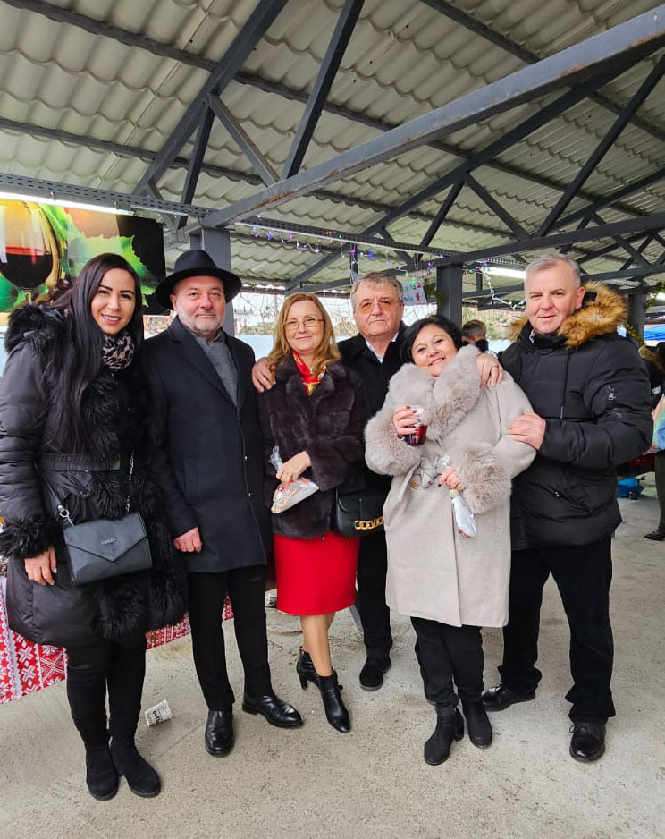 Ediția a II-a. Târgul de Crăciun de la Supur a adus bucurie locuitorilor comunei