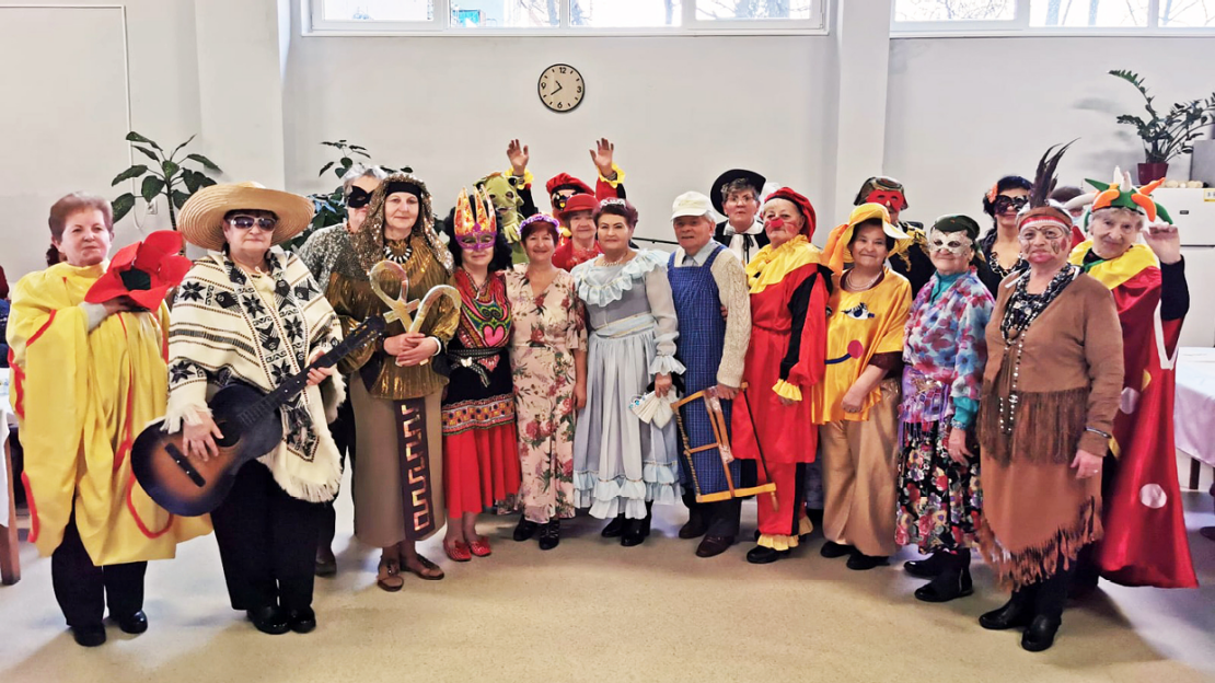 Carnaval de Fărșang la Centrul de zi pentru  vârstnici