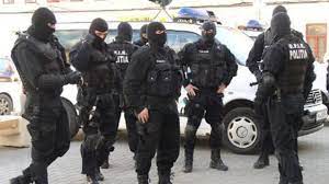 Razie a mascaților în cuburile infracționale din județ