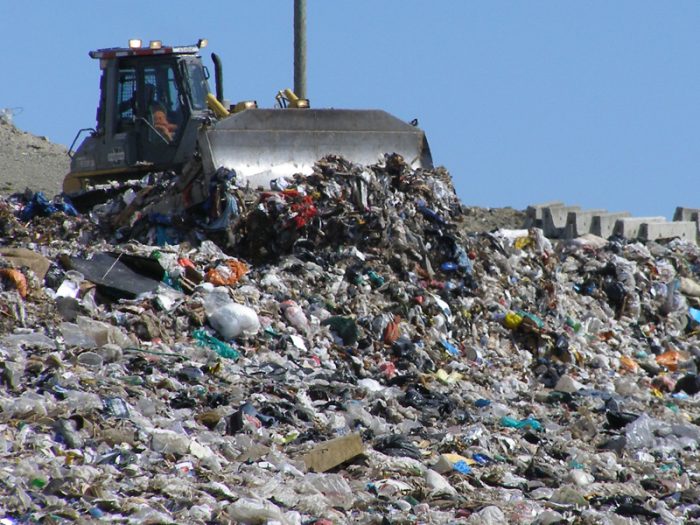 Depozitul de deșeuri de pe strada Odoreului, închis definitiv