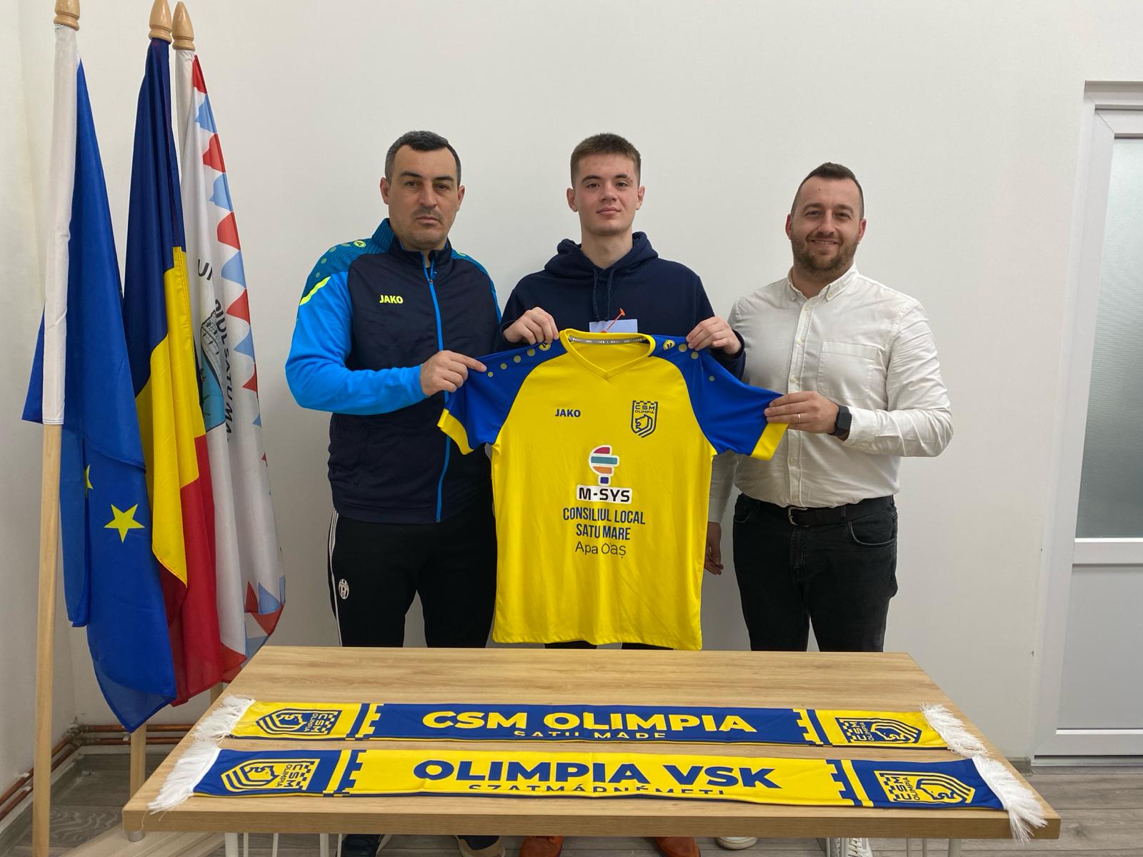 Adrian Zbona este noua achiziție de la  CSM Olimpia Satu Mare