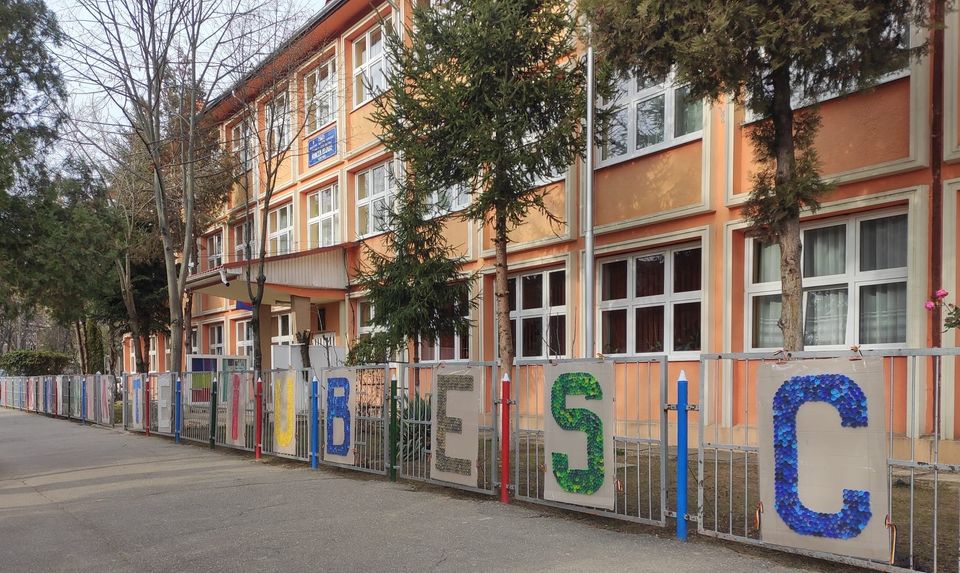 INVITAȚIE LA SĂRBĂTOAREA ȘCOLII GIMNAZIALE ”MIRCEA ELIADE” DIN MUNICIPIUL SATU MARE