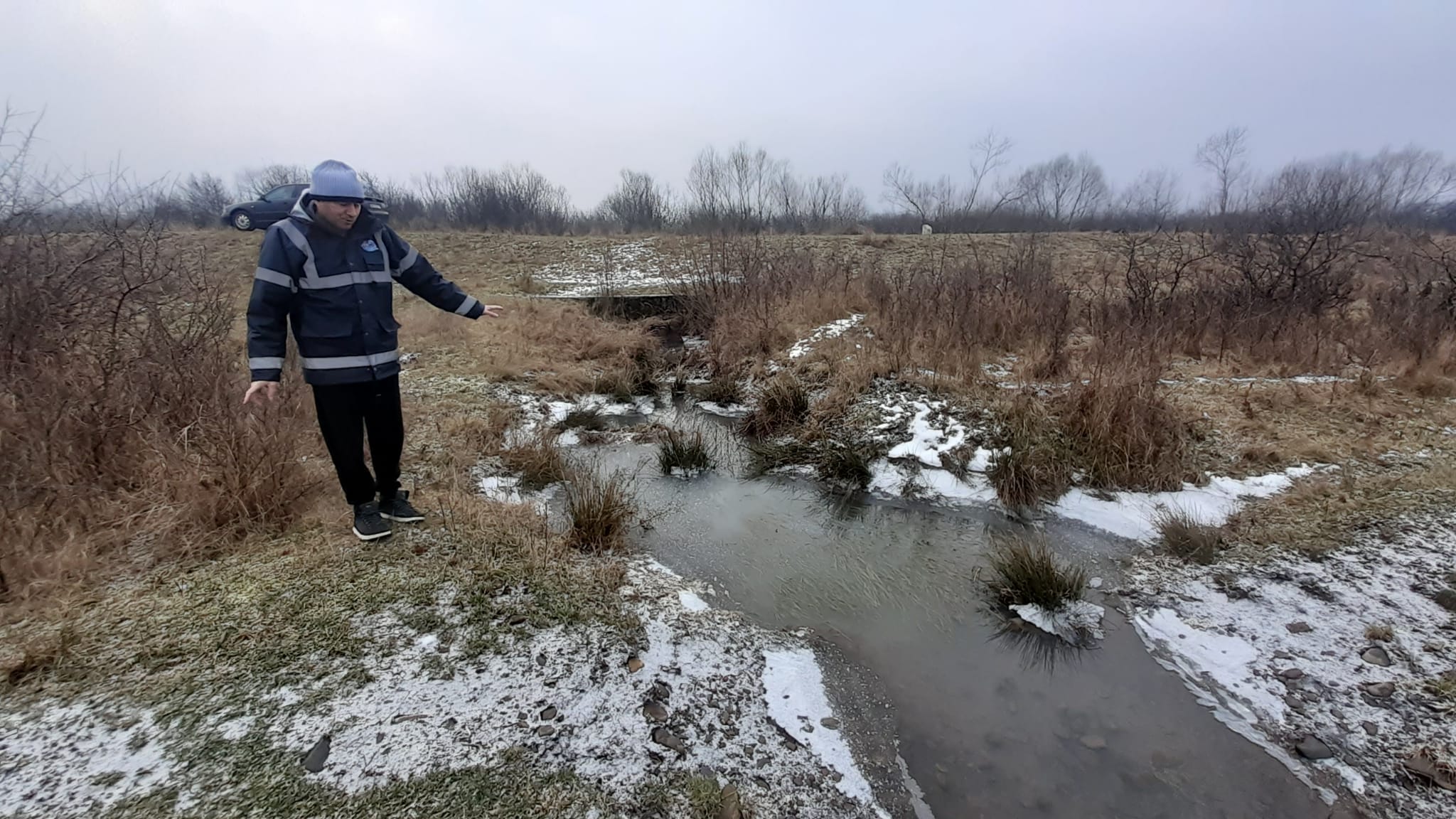 Subtraversările digurilor din județ, verificate atent de specialiștii de la Apele Române