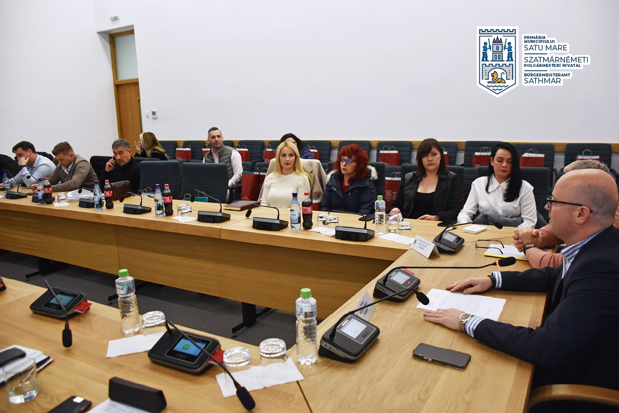 Întâlnire de gradul ZERO între primar și reprezentanții HoReCa din Centrul Vechi. Ce s-adiscutat