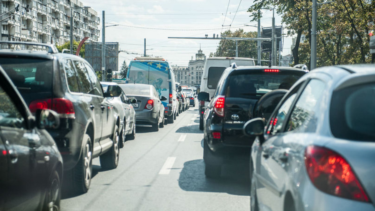 Recomandări preventive ale polițiștilor pentru participanții la traficul rutier