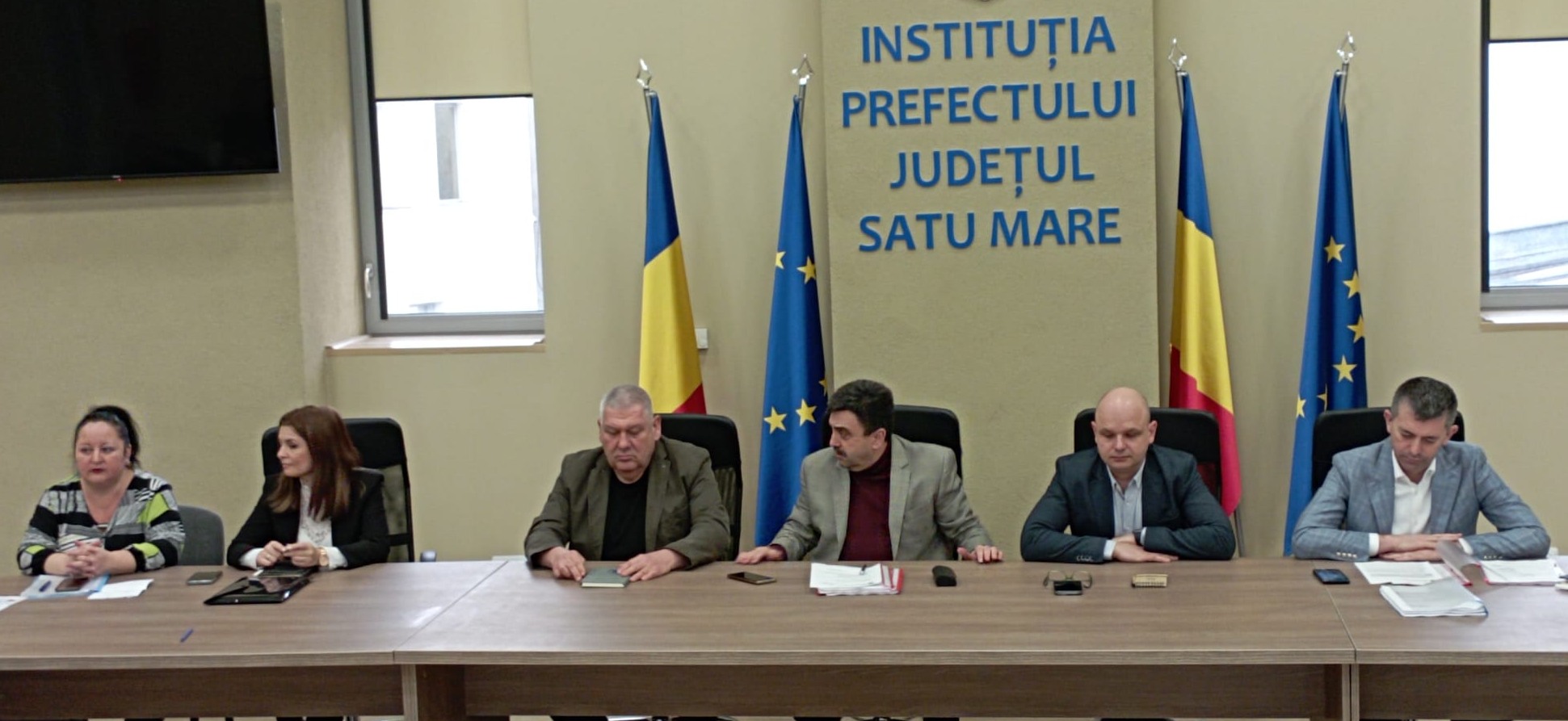 Secretarii generali ai comunelor, orașelor și municipiilor din județul Satu Mare, în ședință la Prefectură