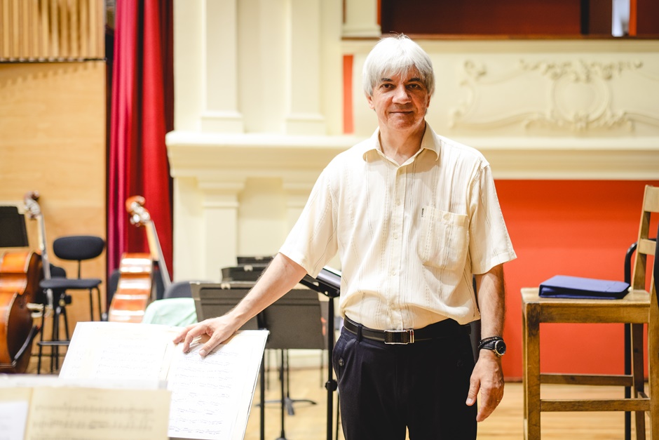 Bagheta lui Arturo Toscanini va dirija la Filarmonica Dinu Lipatti