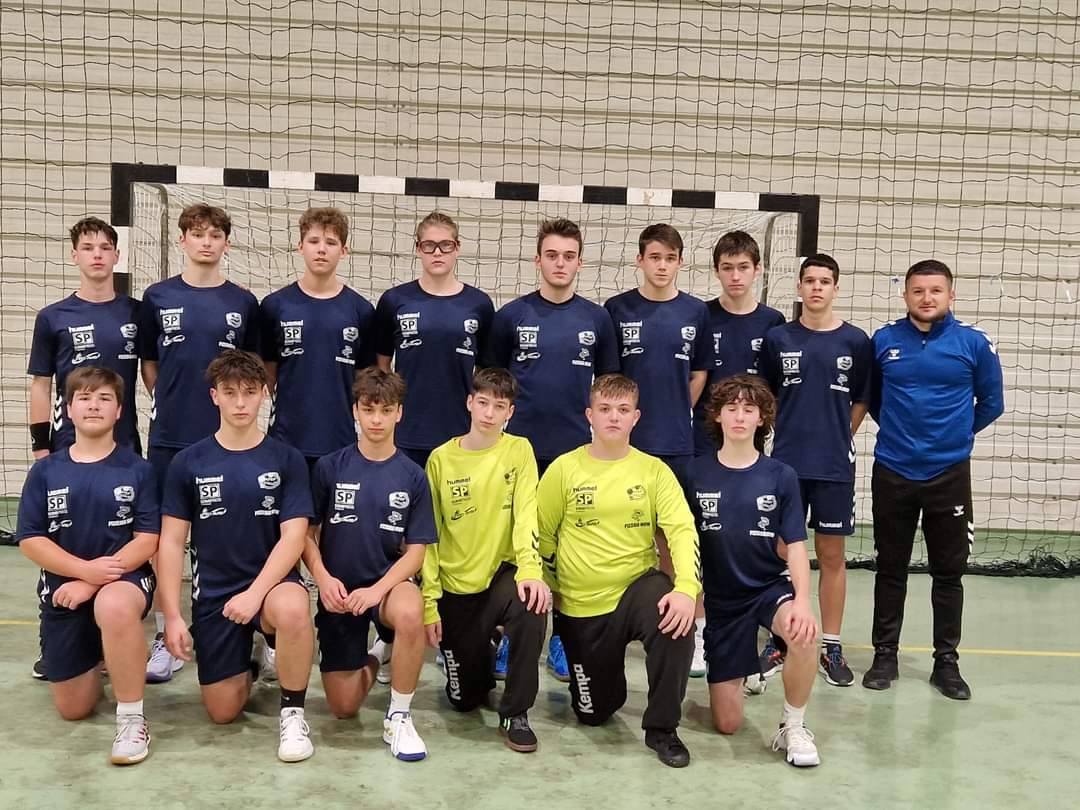 Antrenorul Sebastian Dan califică ambele echipe ale ADEP în turneele semifinale