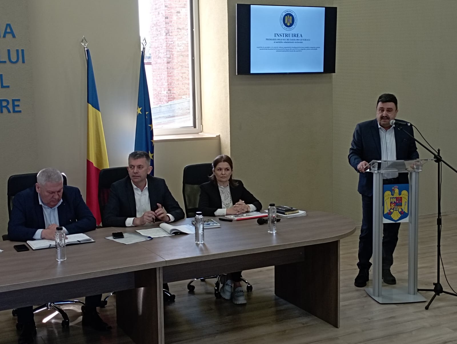 Pregătiri intense pentru alegeri la Satu Mare. Primarii și secretarii de primării, convocați la Prefectură