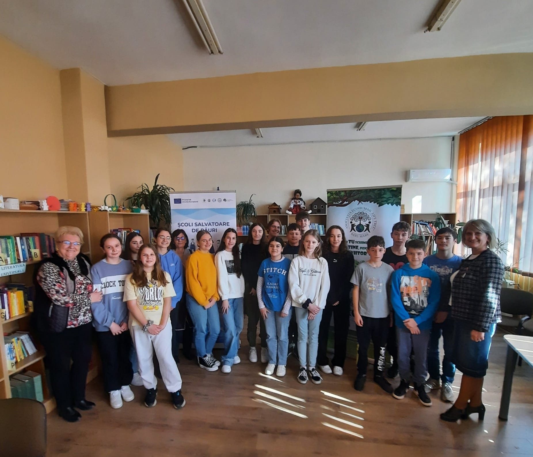 Asociaţia „Copacul vieţii ", a început vizitarea celor 11 şcoli salvatoare de râuri