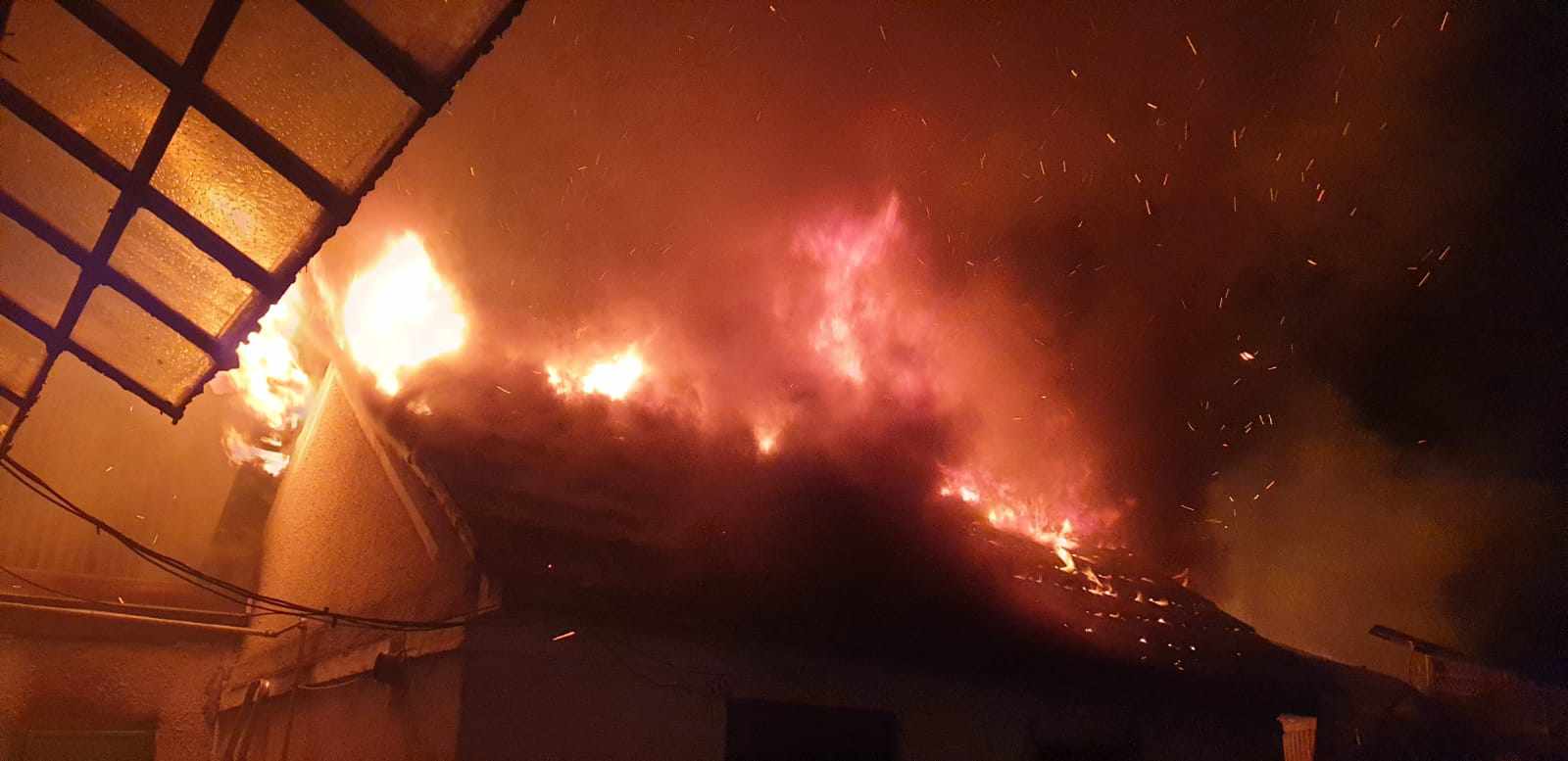 FOTO. La un pas de două deflagrații în județ. Una dintre explozii, în Țara Oașului