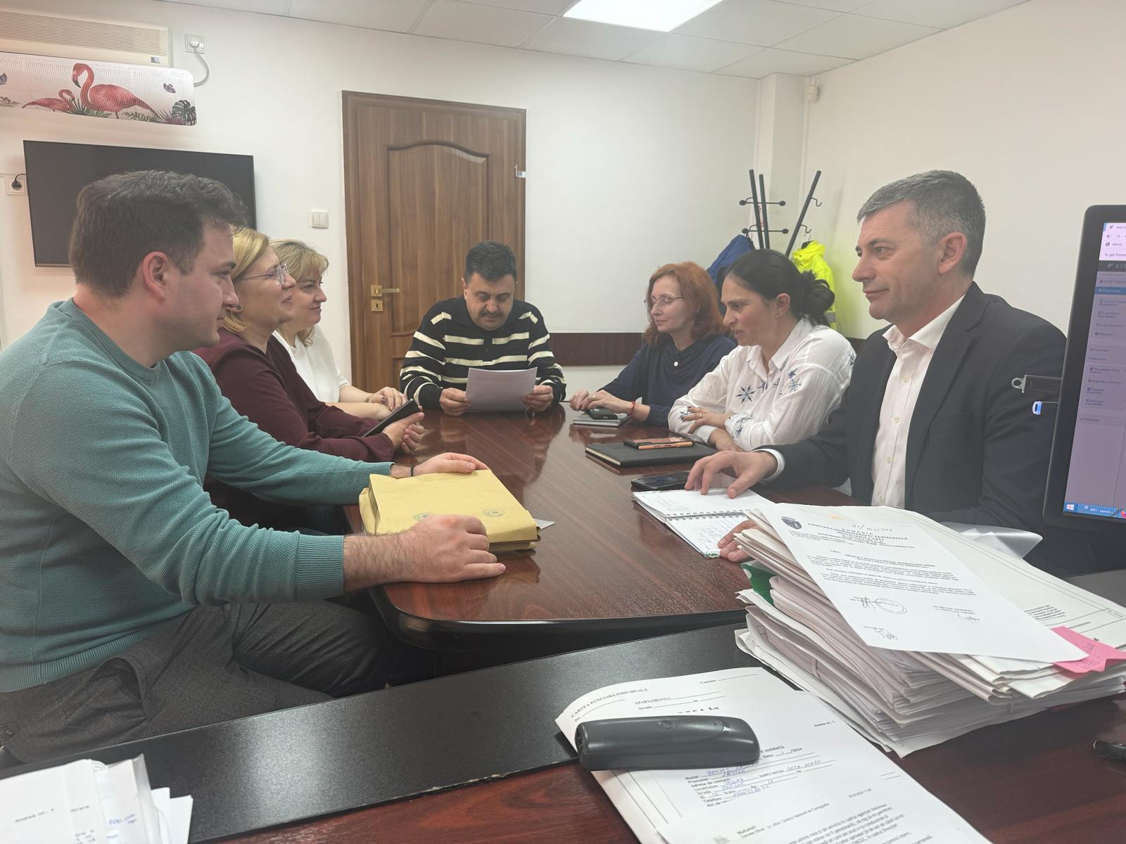 Întâlnire cu reprezentanții primăriilor Vama , Apa și Carei la sediul O.C.P.I. Satu Mare