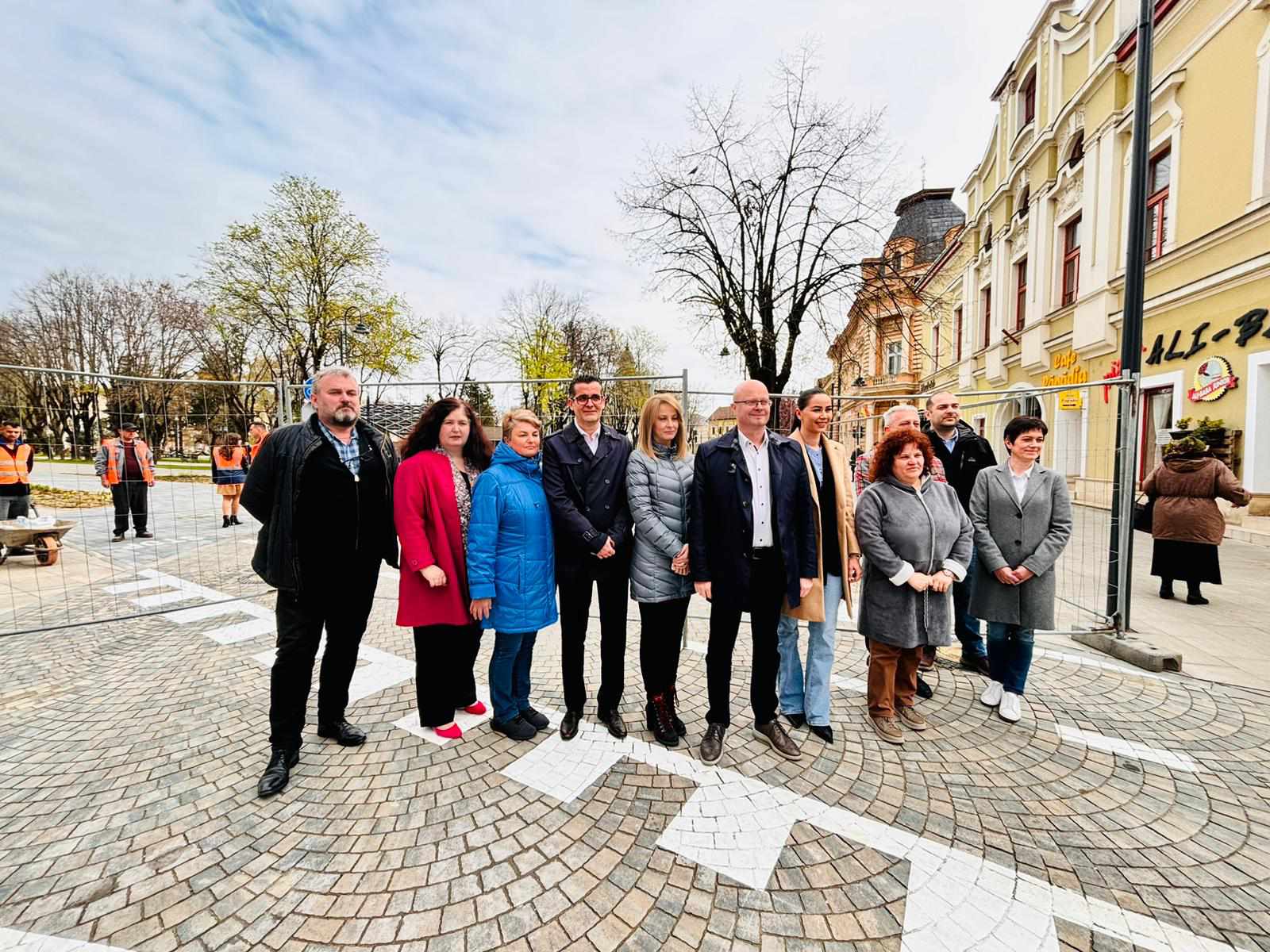 VIDEO/FOTO. Parcul Central, modernizat, redat sătmărenilor. Azi are loc inaugurarea