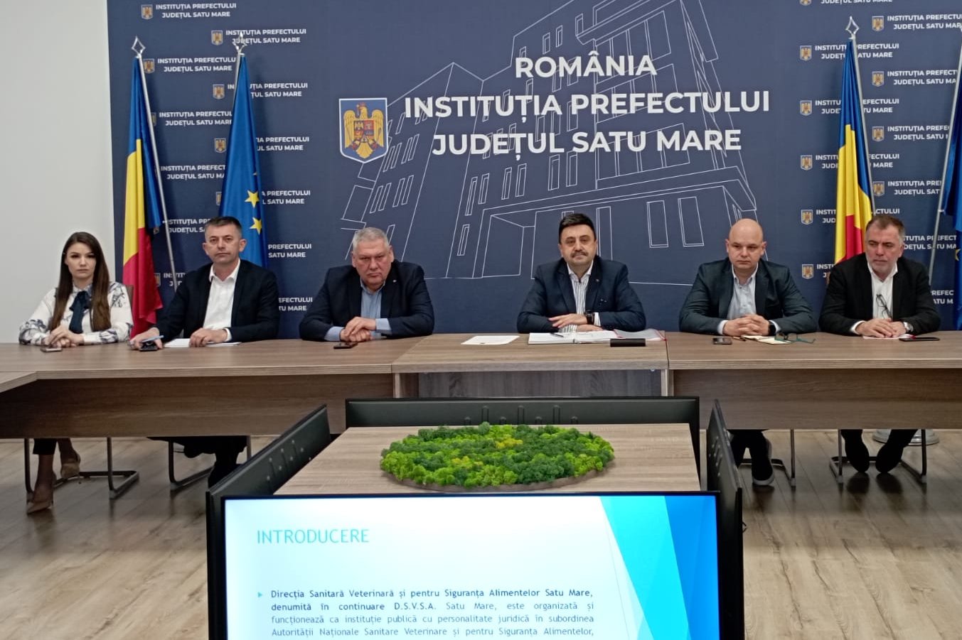 Colegiul Prefectural în ședință de lucru