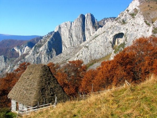 Șesul Craiului – Scărița - Belioara, unul dintre cele mai frumoase trasee din Munții Apuseni