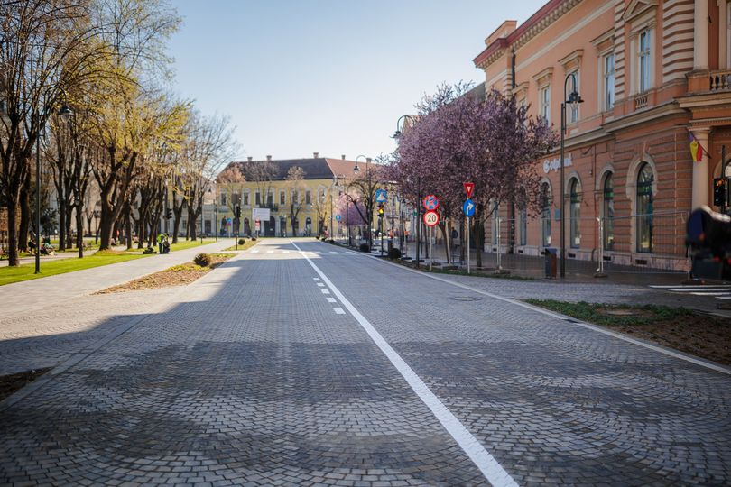 VESTE BUNĂ! Se reia circulația rutieră pe un tronson Centrul Vechi