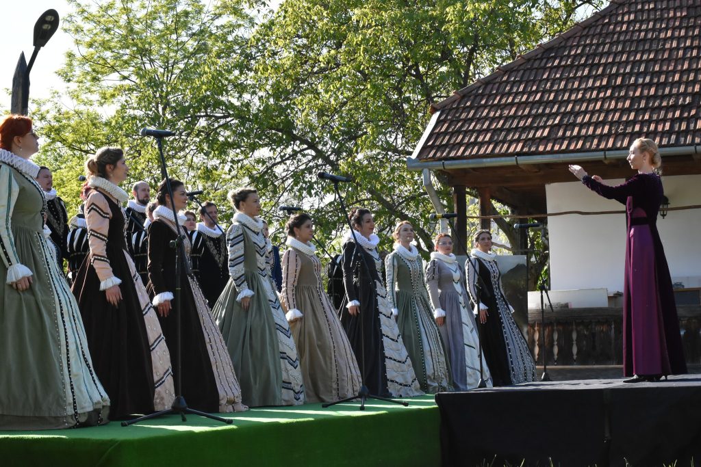 Spectacol extraordinar susținut de Corul Madrigal în Săptămâna Patimilor la Negrești