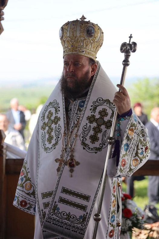 Slujbă Arhierească la Liceul Ortodox