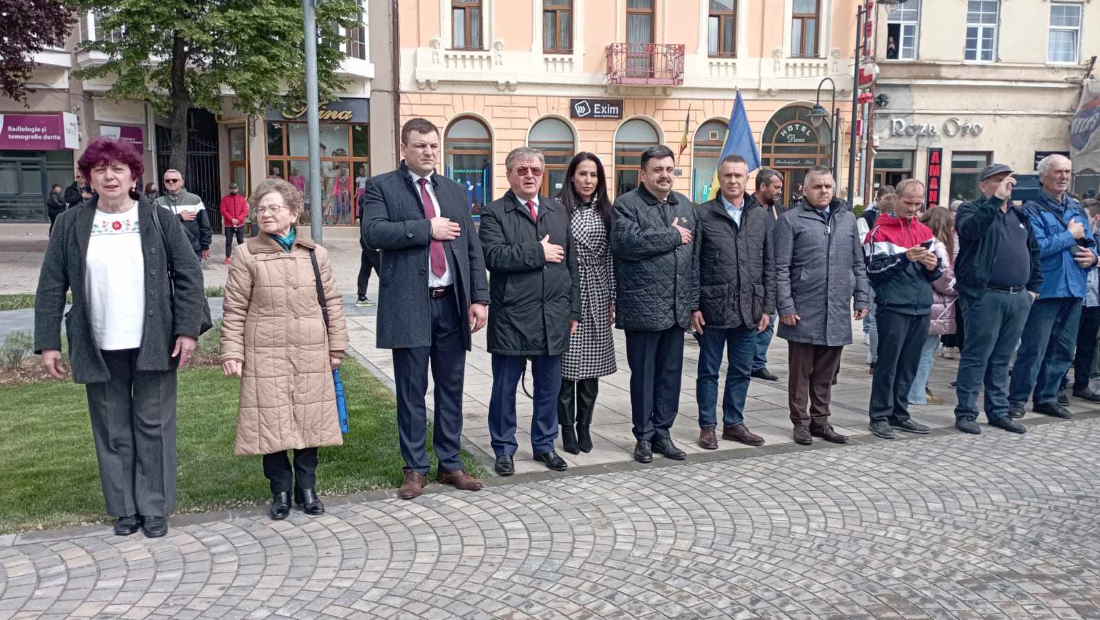 FOTO/VIDEO. SĂRBĂTOARE. Manifestări dedicate împlinirii a 105 ani de când Armata Română a eliberat Sătmarul