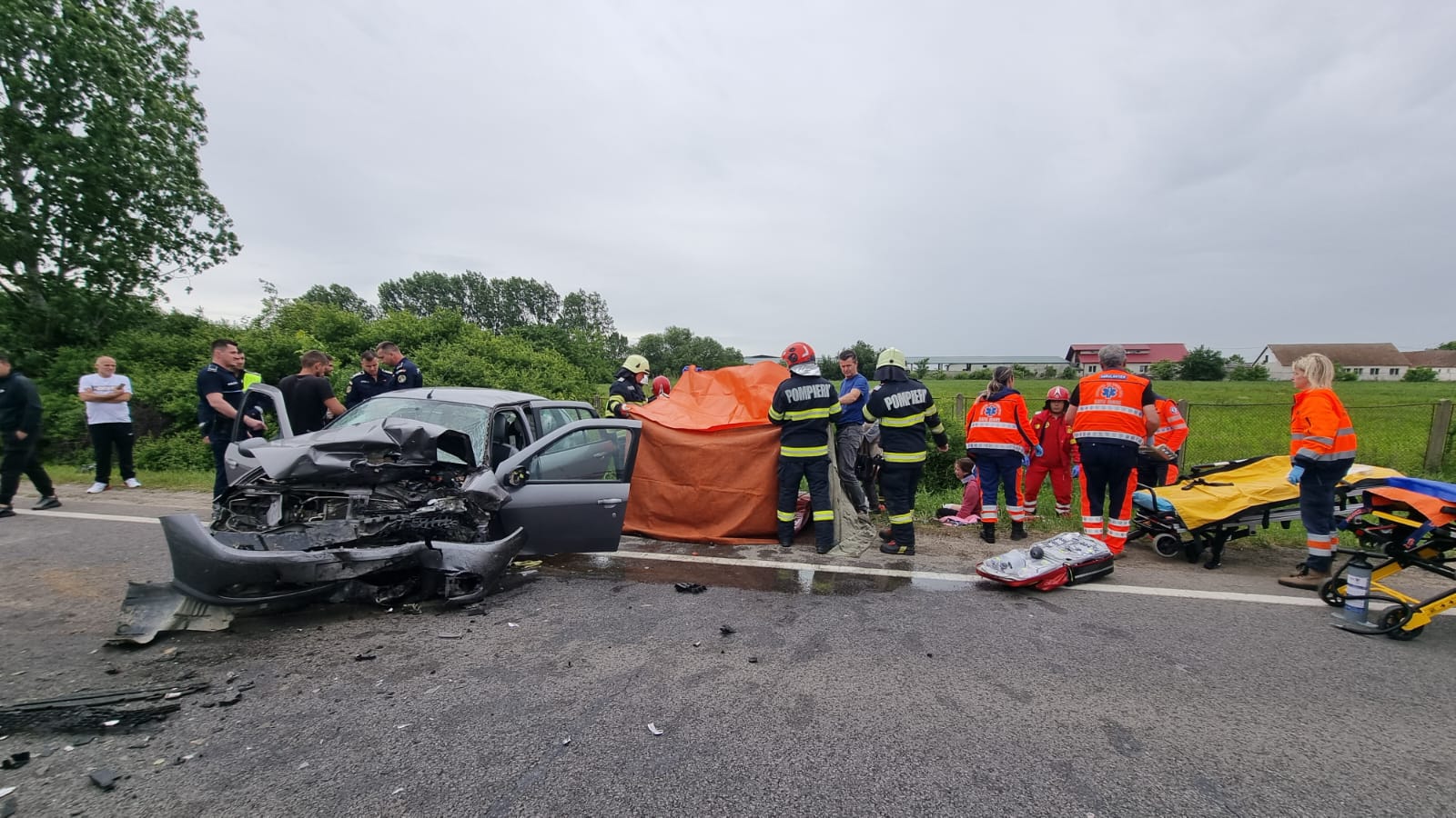 TRAGEDIE. O copilă de doar 3 anișori a decedat în urma unui cumplit accident în județ