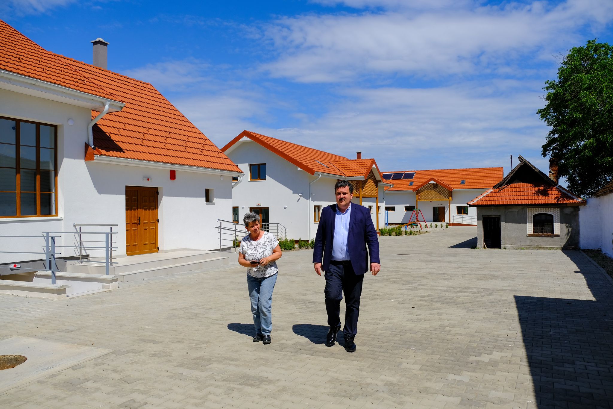 Niciun copil din județul  Satu Mare nu va mai crește  în centrele de plasament!