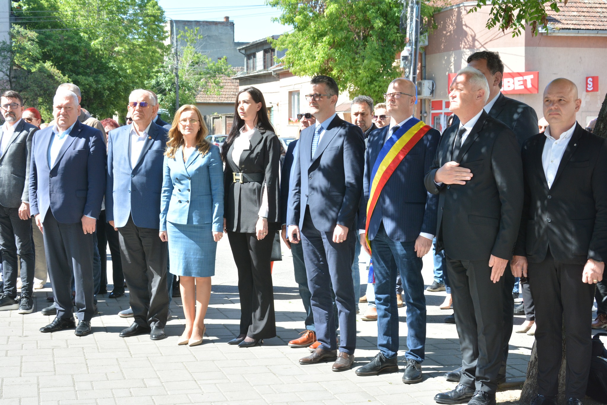  CEREMONIAL. Pios omagiu celor 56 de sătmăreni care și-au pierdut viața din cauza inundațiilor din 1970