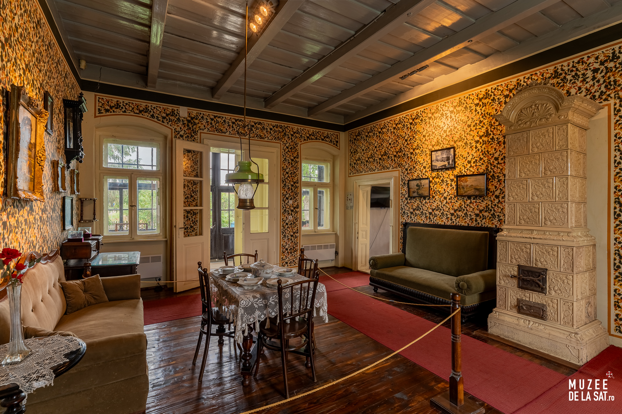 Muzee de la sat. Satu Mare &amp;Maramureș