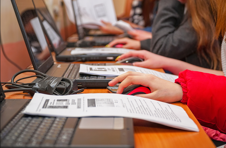 Slobozia, gazda etapei naționale a Olimpiadei de Tehnologia Informației. Lotul sătmărean a fost reprezentat, de 13 elevi