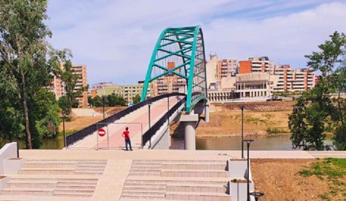 Vineri se deschide pasarela  pietonală peste Someș