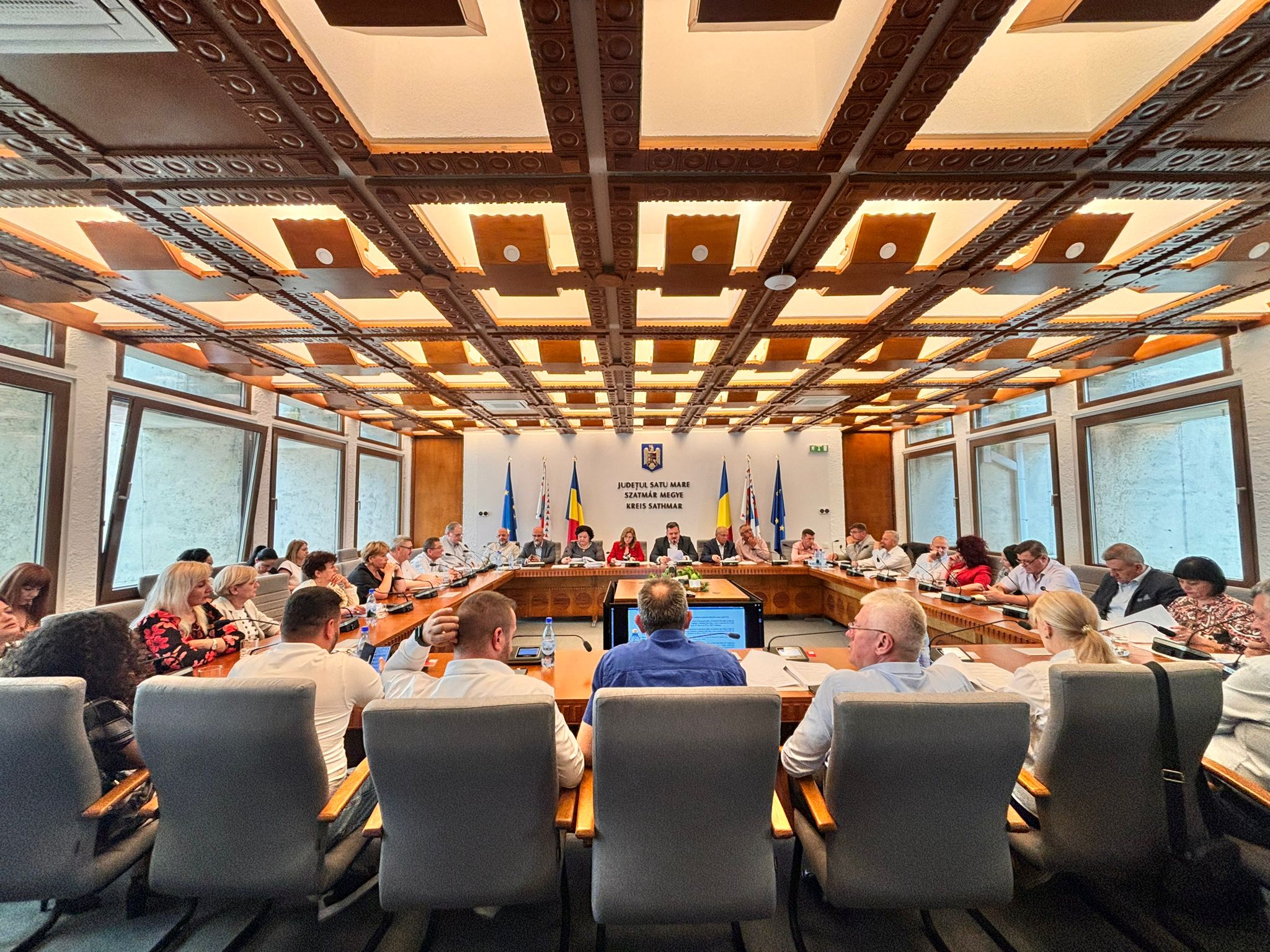 Niciun copil din județul Satu Mare nu va mai crește în centrele de plasament