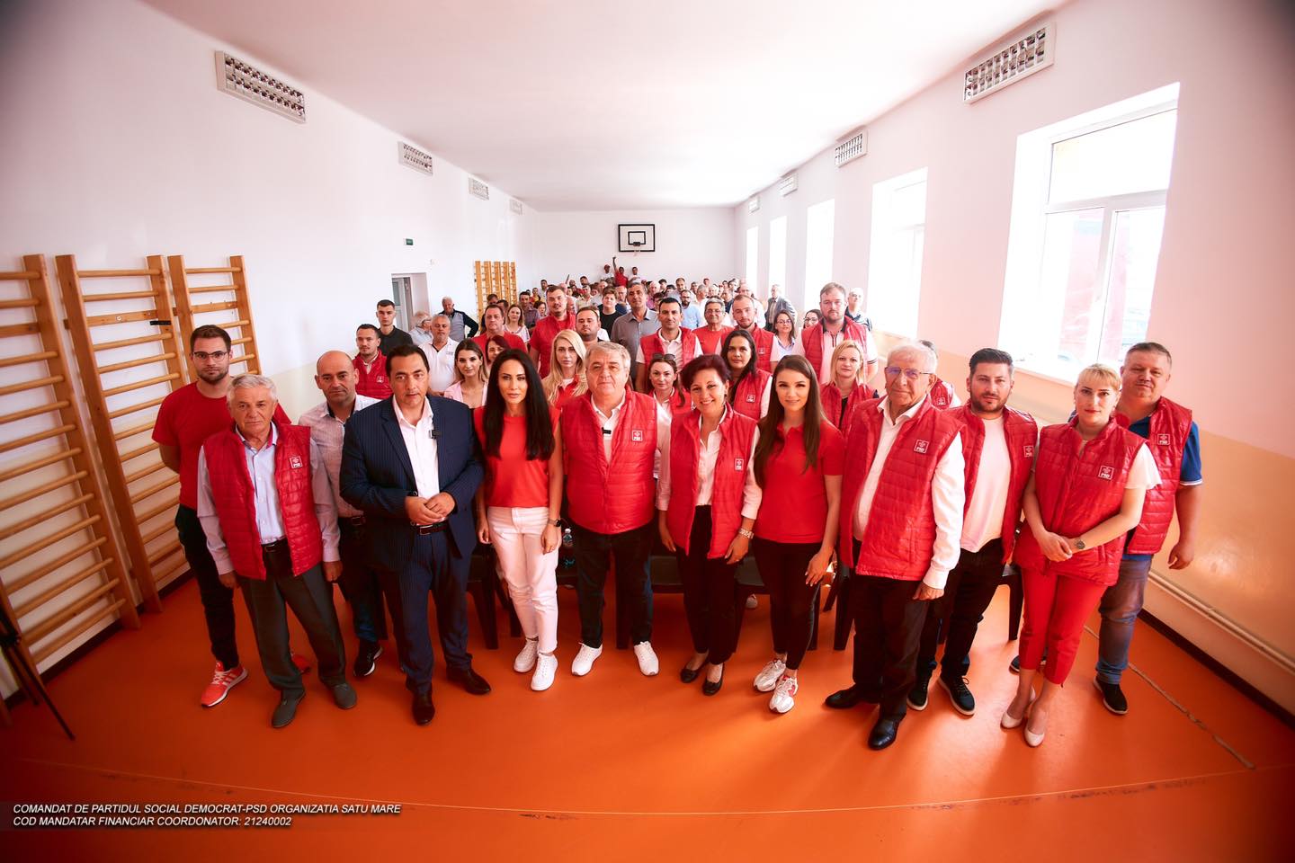 FOTOGALERIE.Secretarul de stat în Ministerul Dezvoltării, alături de candidații PSD, Mircea Govor, la Consiliul Județean și Adrian Farcău la Tășnad