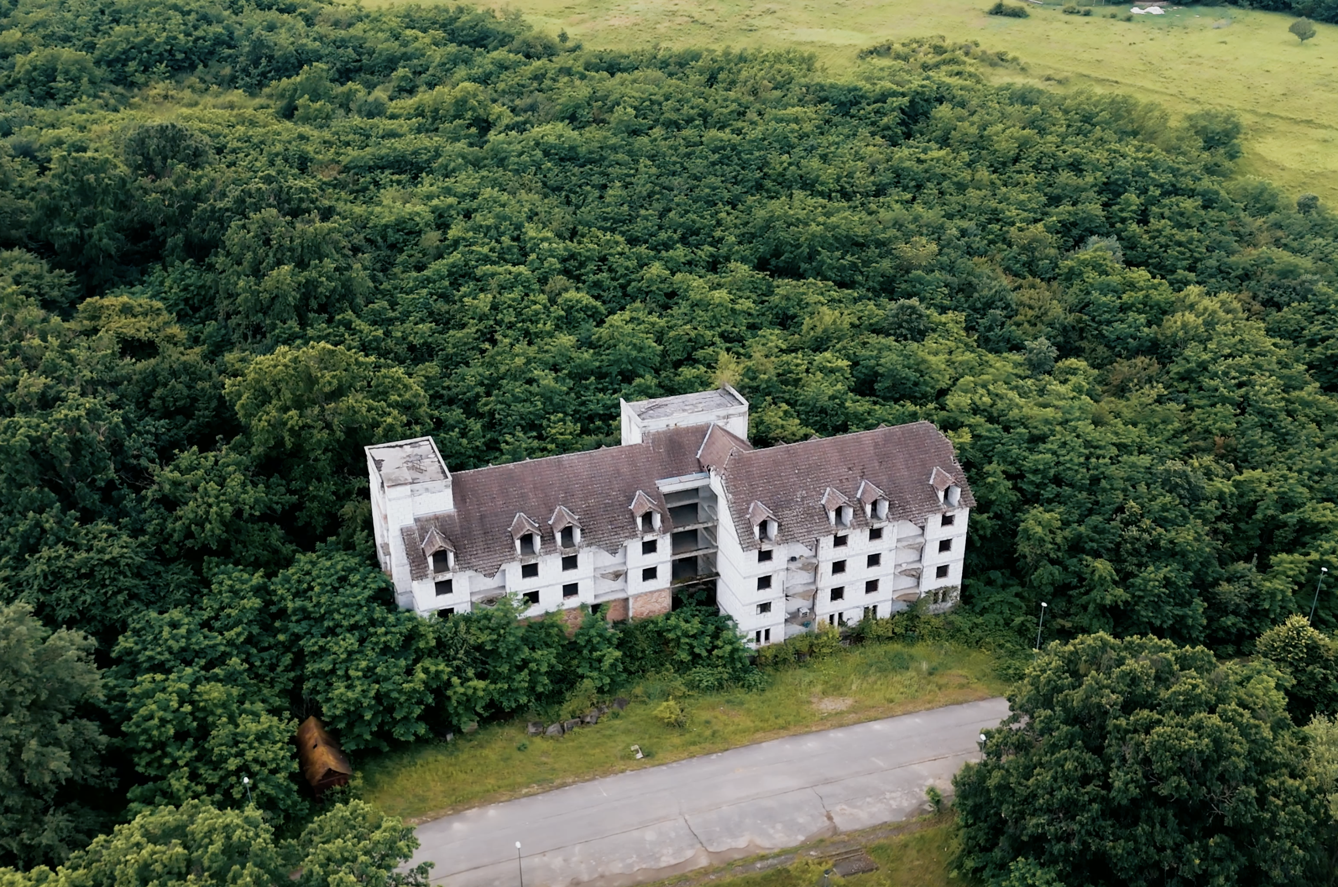 Incompetența PNL în gestionarea proiectului ștrandului din comuna Beltiug