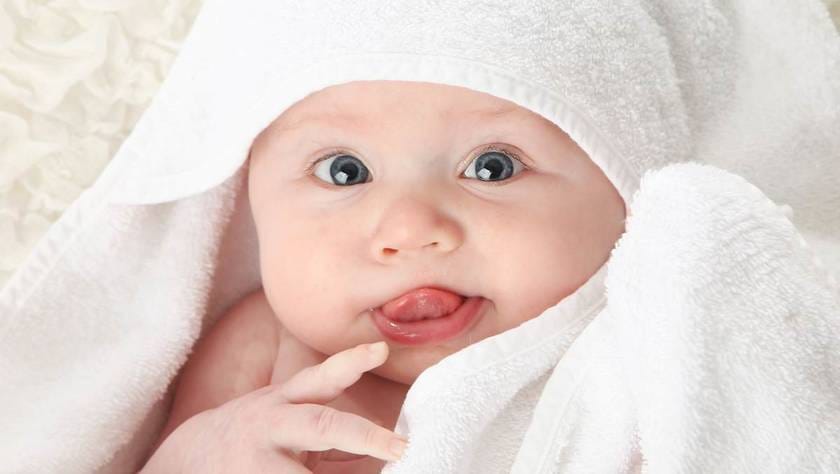 SPRIJIN. Spitalul Județean vine în ajutorul tinerelor mămici