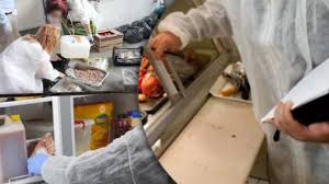 Amenzi uriașe pentru două magazine din județ