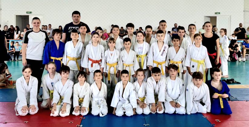 Peste 130 de participanți la Cupa Țării Oașului de la Turț