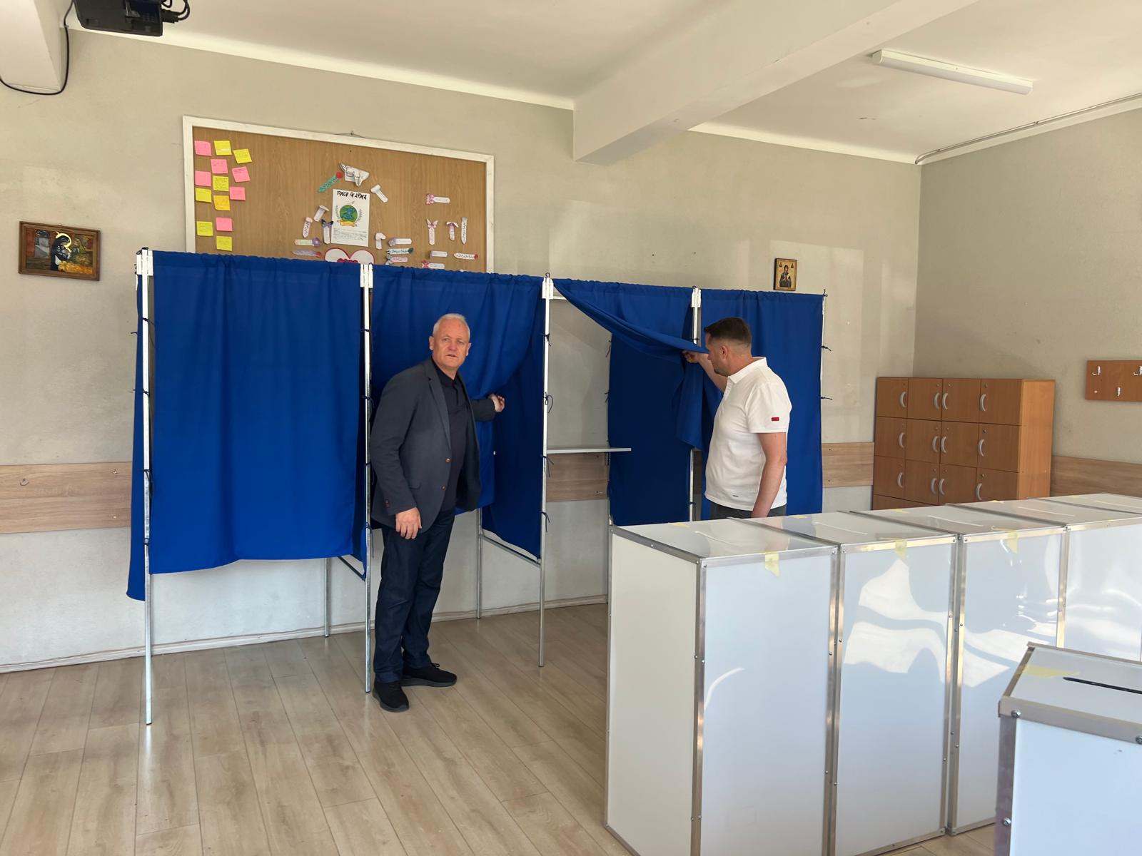 Verificări la cele 340 secții de votare din județ