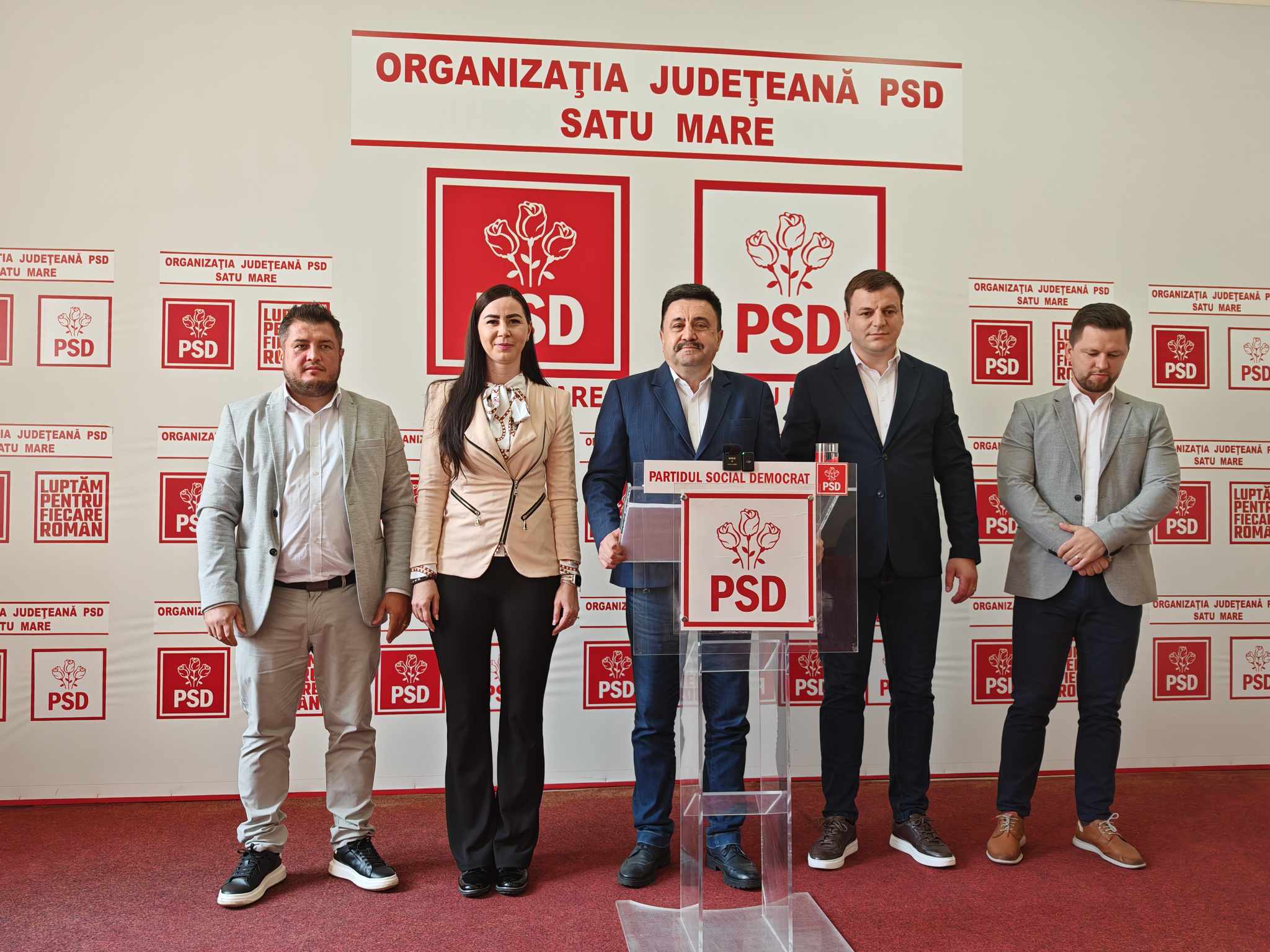 VIDEO/FOTO. Reabilitarea termică a blocurilor și stadion de fotbal modern, printre prioritățile echipei PSD la Primăria Satu Mare