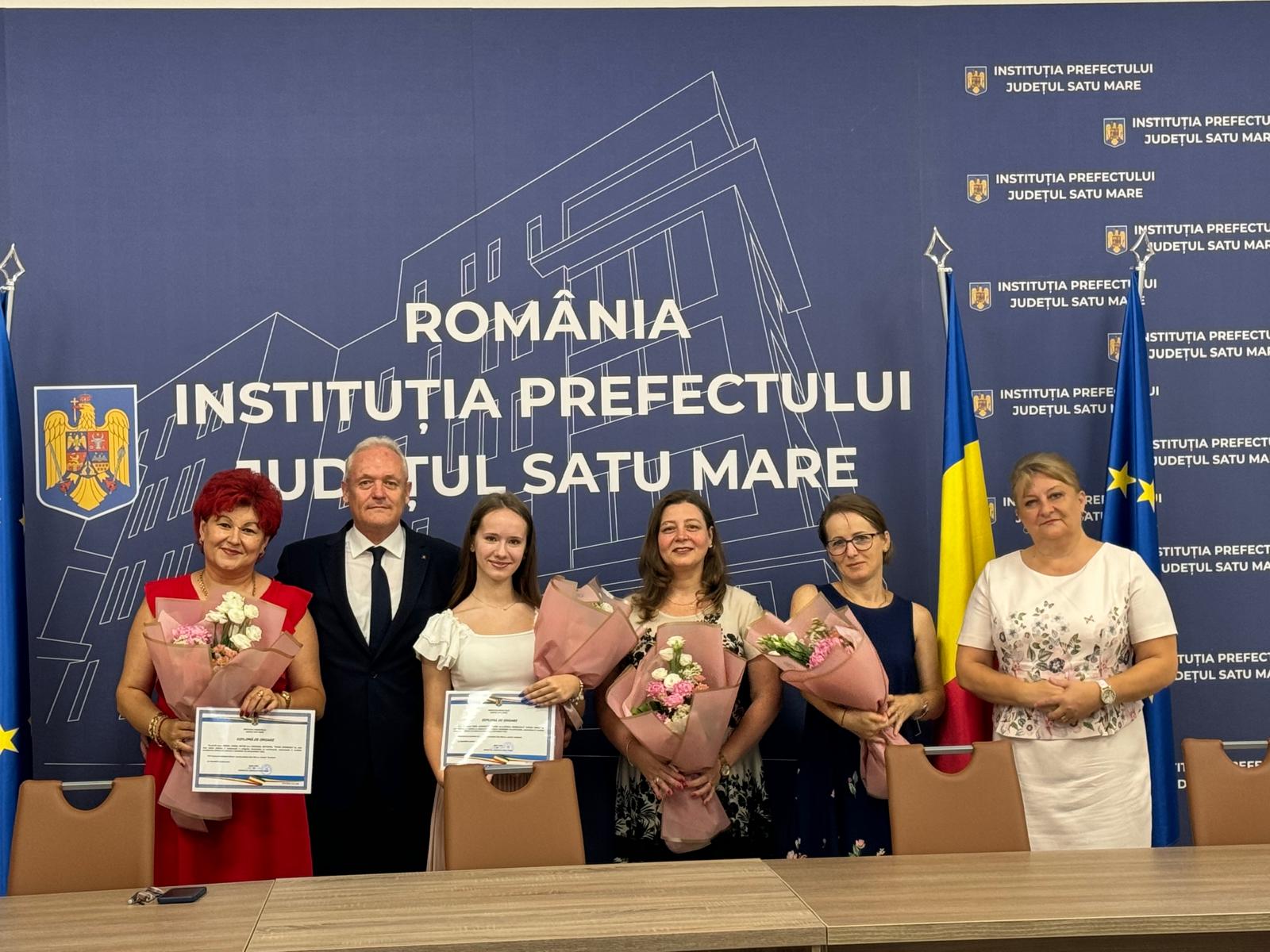 Elevii de 10 ai județului, prezenți la Instituția Prefectului