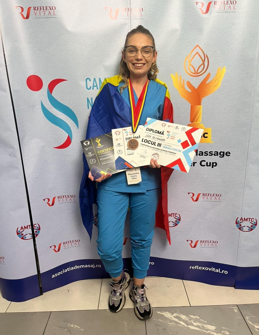 APEL UMANITAR. susține Alexandra Jidoi, studentă BFK a UVVG, după ce și-a pierdut vederea salvând o fetiță de la înec