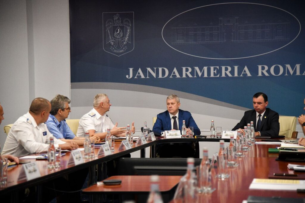 Ședință operativă convocată de ministrul Afacerilor Interne, Cătălin Predoiu