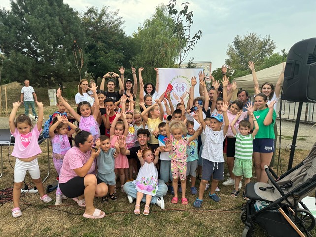 FOTO. ,,Picnic Day” - eveniment care promovează educația, spiritul civic și tinerele talente într-un mediu interactiv.