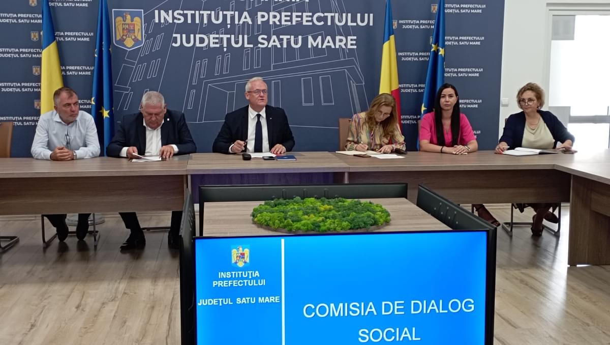 FOTO. A avut loc ședința Comisiei de Dialog Social Satu Mare.
