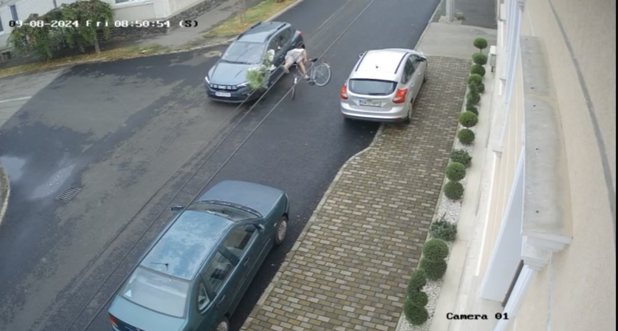 Accident în Satu Mare pe strada Hașdeu. ATENȚIE, imaginii care vă pot afecta emoțional!