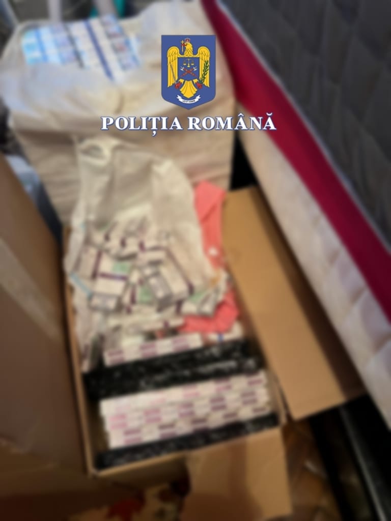 15 mandate de percheziție domiciliară în Satu Mare. Poliția a confiscat 63.840 de fire de țigarete, 450 de litri de alcool netimbrat, 113.260 de lei și 9.525 de euro.
