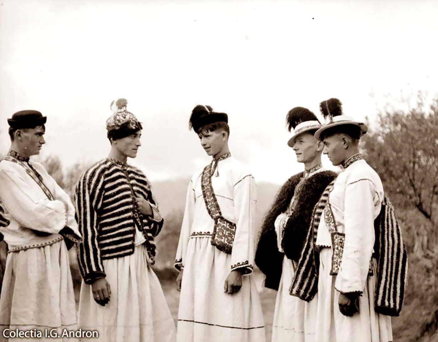 “Crimele săvârșite de răcșeni” a lui Ioniță G. Andron, prima monografie din România care dezbate subiectul vendetei