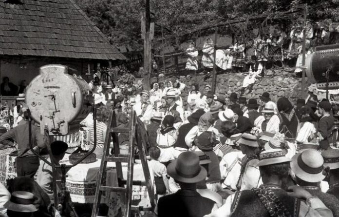 Fotografiile document ale lui Ioniță G. Andron au stat la baza realizării filmului în culori  “Nunta în Țara Oașului”